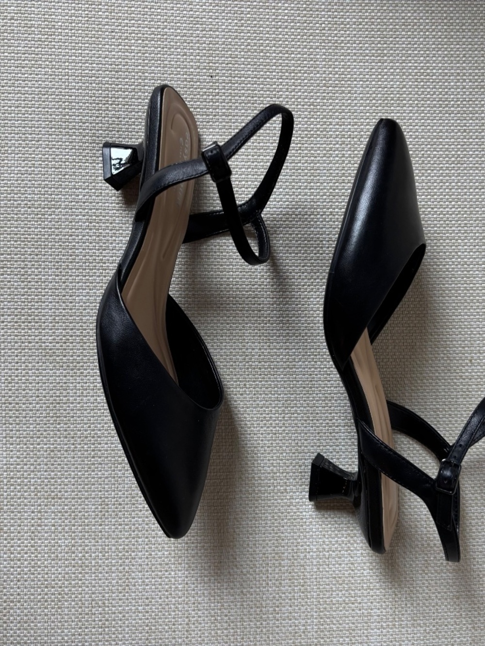 NIB Easy Spirit Halyn Black Kitten Heel - Picture 6 of 9